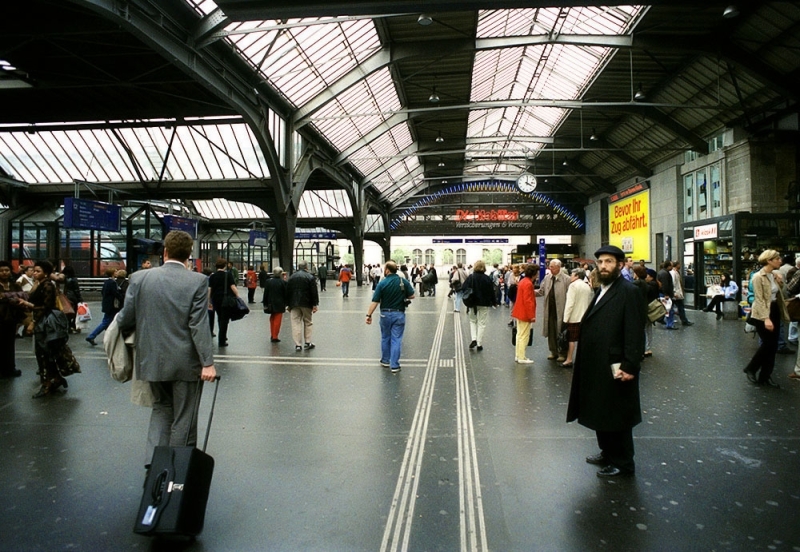 Europe125 Zurich, 1998 � Dave Hickey