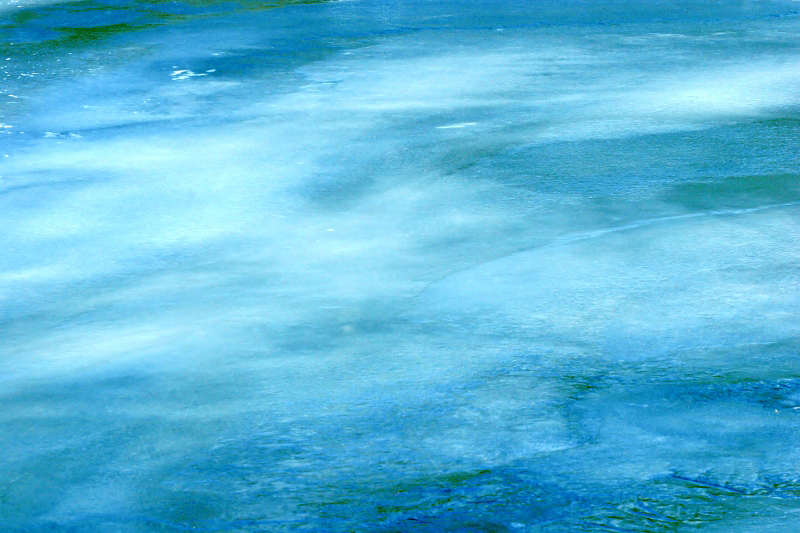 Ice006 Housatonic River ice, Kent, CT  � Dave Hickey