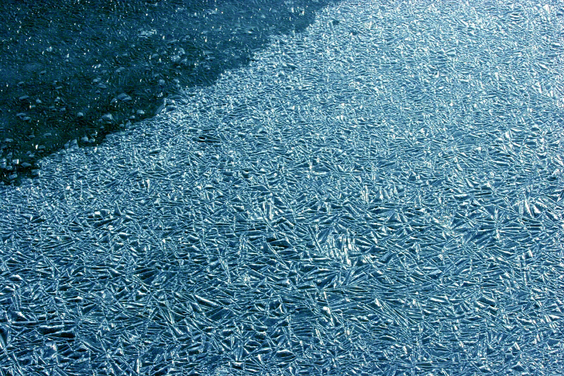 Ice067 Delaware River ice, Dingman's Ferry, PA  � Dave Hickey