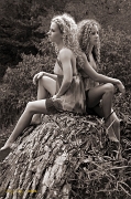 Model: Lexy Jo & Cassie