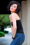  Model: Lauren
