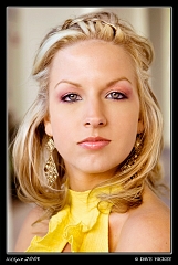  Model: Laura D