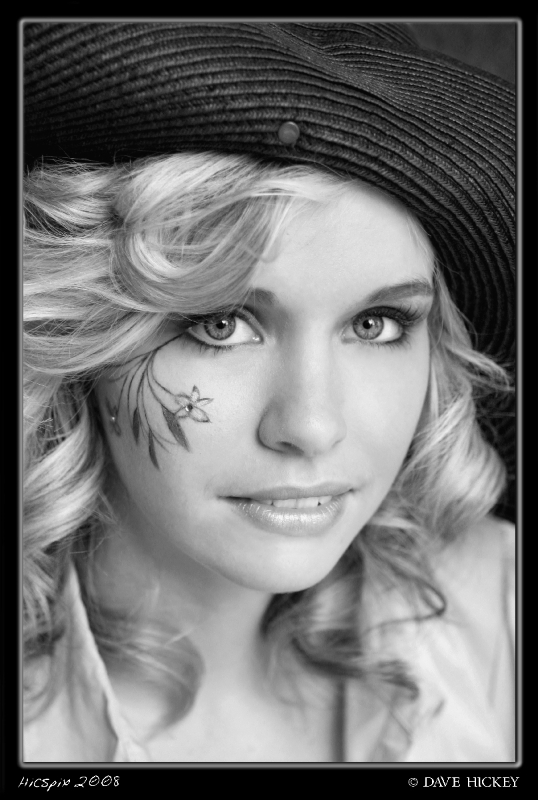 Lauren021 Model: Lauren MUA: Merrill Hair: Ana Benevidez