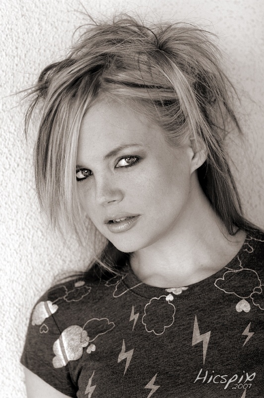 SuperShootsVegas119 Model: Bella Reign    © Dave Hickey
