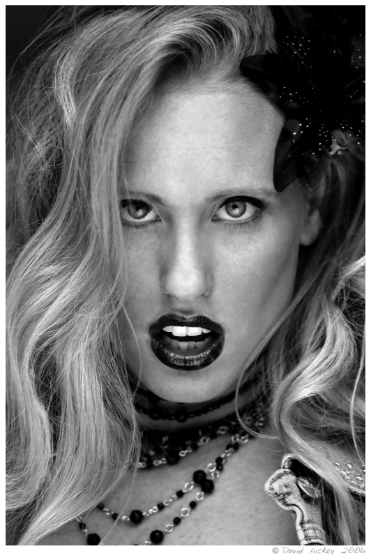 sarah12 Model: Sarah
MUA: By model
