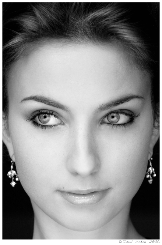 Jenna06 Model: Jenna
MUA: Le Mare