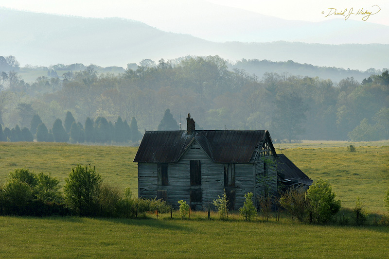 010 Old Farmhouse II, Greenback, TN -- Usually I'd walk right up to it, but I didn't want to bother the owners at such an early hour.  That, plus it had been close to ten years since I was last there and they'd be likely to shoot first and ask questions later.