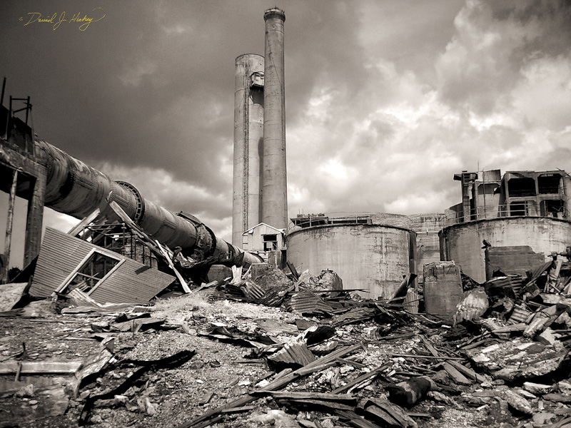 625 Old Cement Plant II in Infrared, Eastern OR