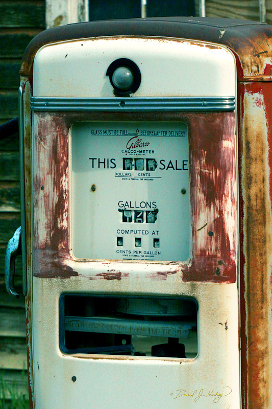 741 Gas Pump, Virginia City, MT