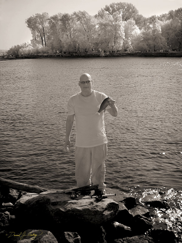 801 JT and Fish, Mississippi River near Pleasant Hill, IL